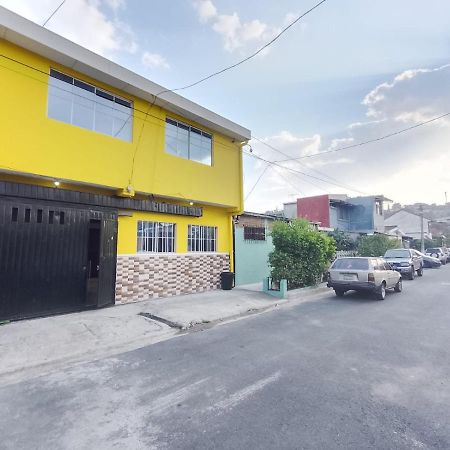 Hostal Los Heroes Antiguo Cuscatlán Esterno foto